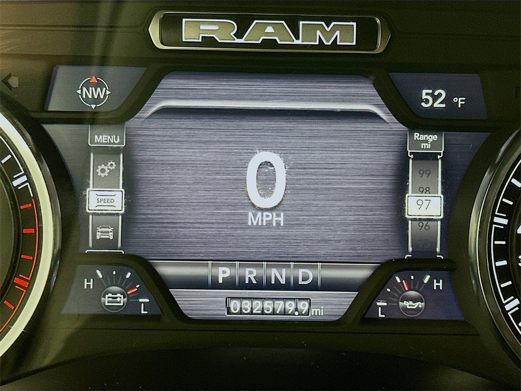 Used 2024 RAM 3500 Laramie w/ Night Edition image 15