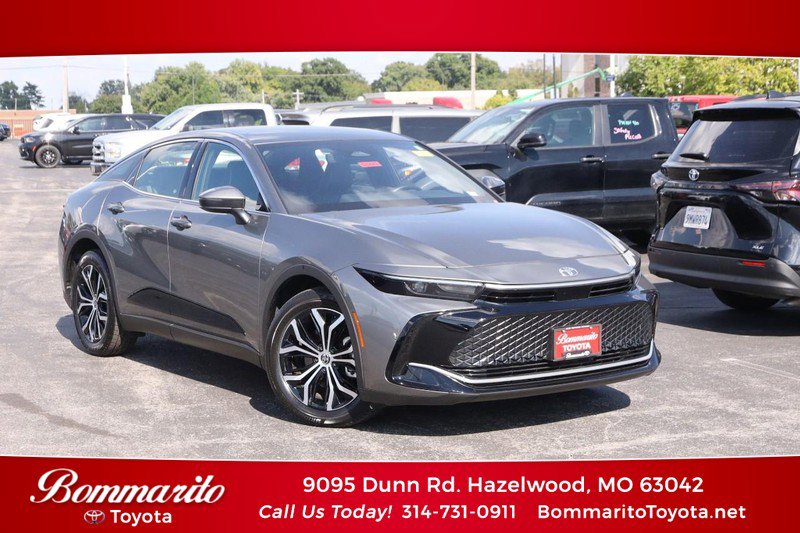 New 2025 Toyota Crown XLE