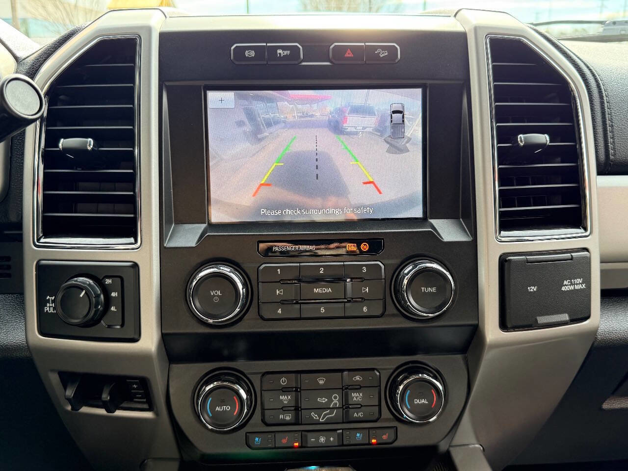 Used 2021 Ford F250 Lariat w/ Lariat Value Package image 33