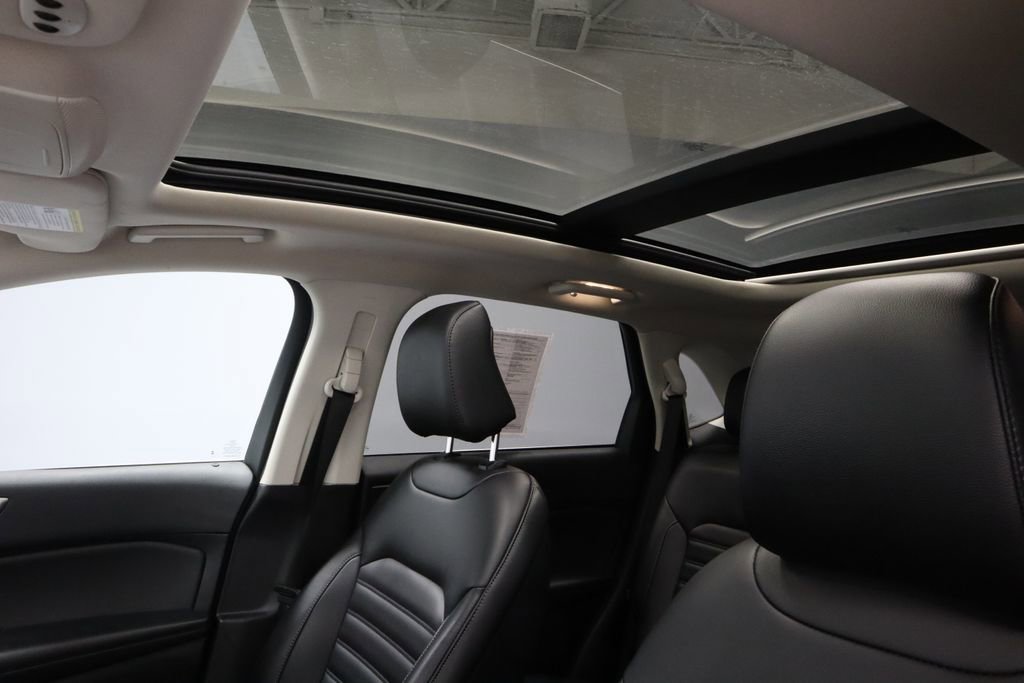 Certified 2024 Ford Edge SEL w/ Convenience Package AWD/4WD image 34