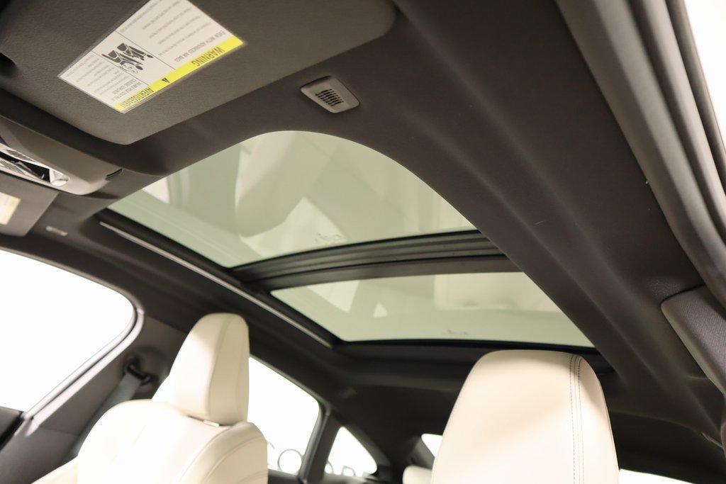 New 2026 BMW 228i w/ Technology Package FWD image 17
