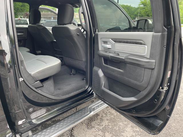 Used 2021 RAM 3500 Big Horn image 23