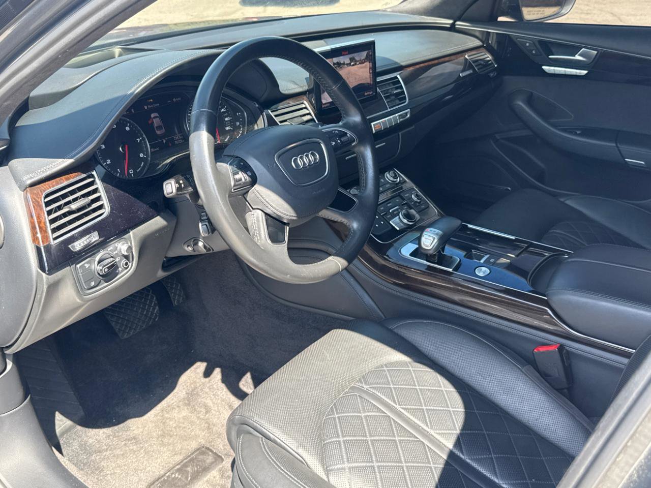 Used 2018 Audi A8 L 4.0T w/ Executive Package AWD/4WD image 16