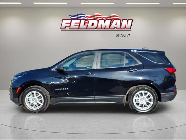 Used 2024 Chevrolet Equinox LS w/ LPO, Floor Liner Package FWD image 2