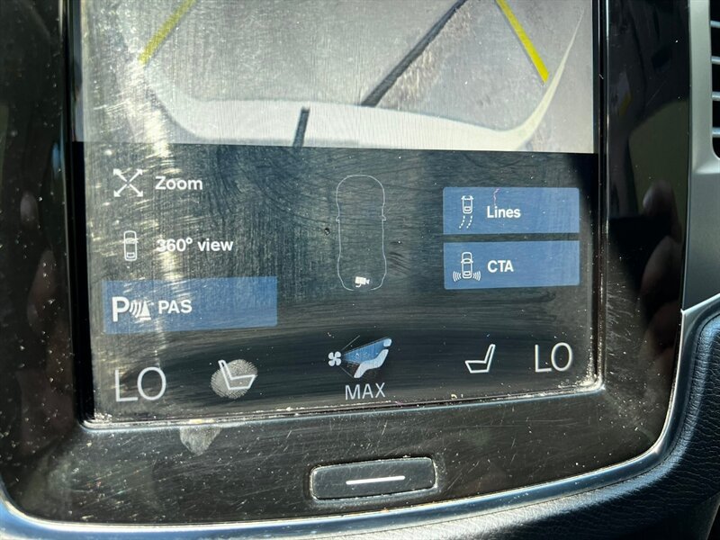 Used 2018 Volvo XC90 T5 Momentum w/ Convenience Package AWD/4WD image 40