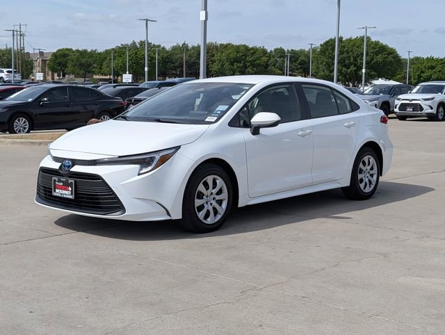 Used 2025 Toyota Corolla LE FWD image 10