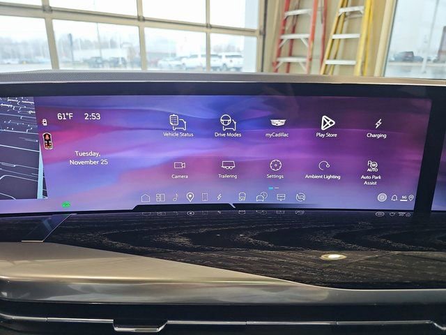 Used 2026 Cadillac Escalade IQ Sport 1 w/ LPO, ONYX Package AWD/4WD image 23