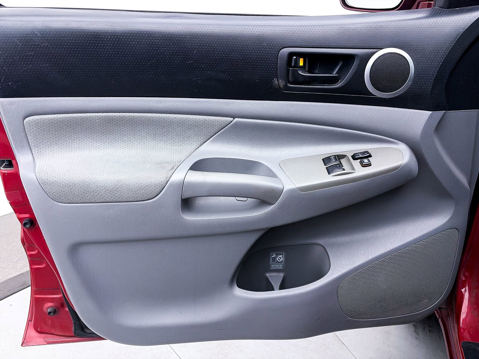 Used 2010 Toyota Tacoma 2WD Access Cab image 9