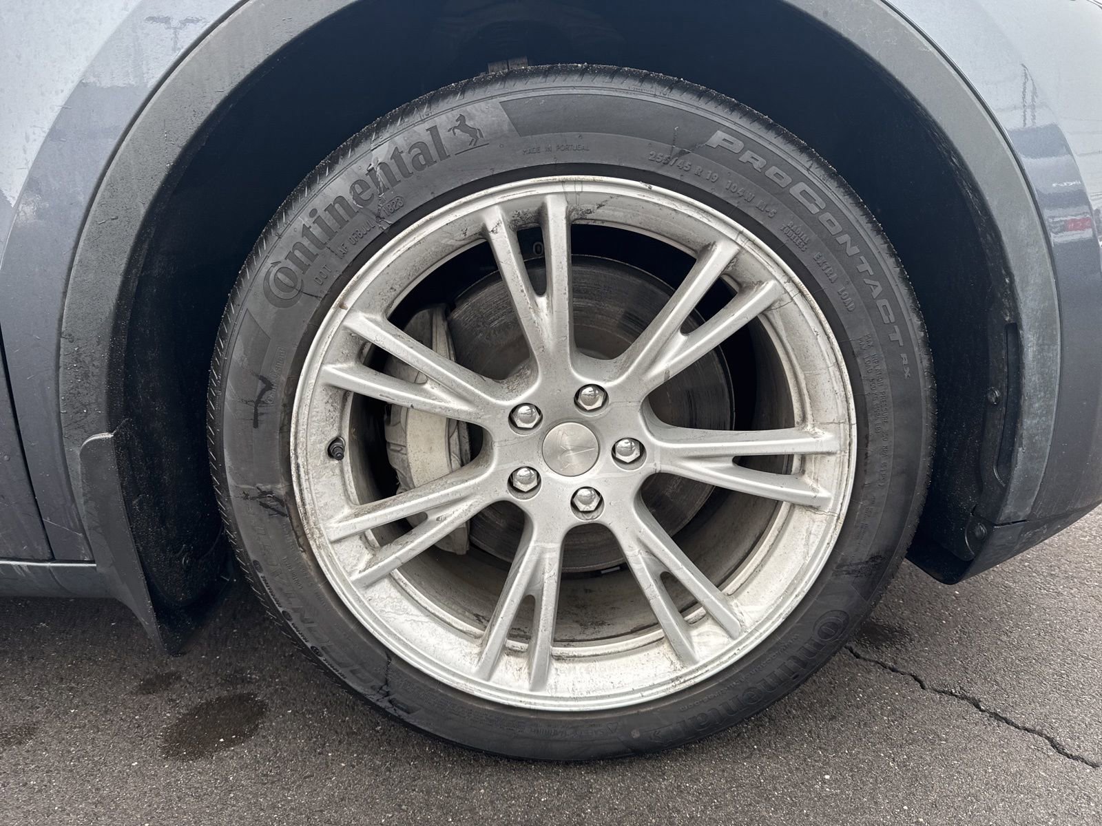 Used 2023 Tesla Model Y Long Range image 9