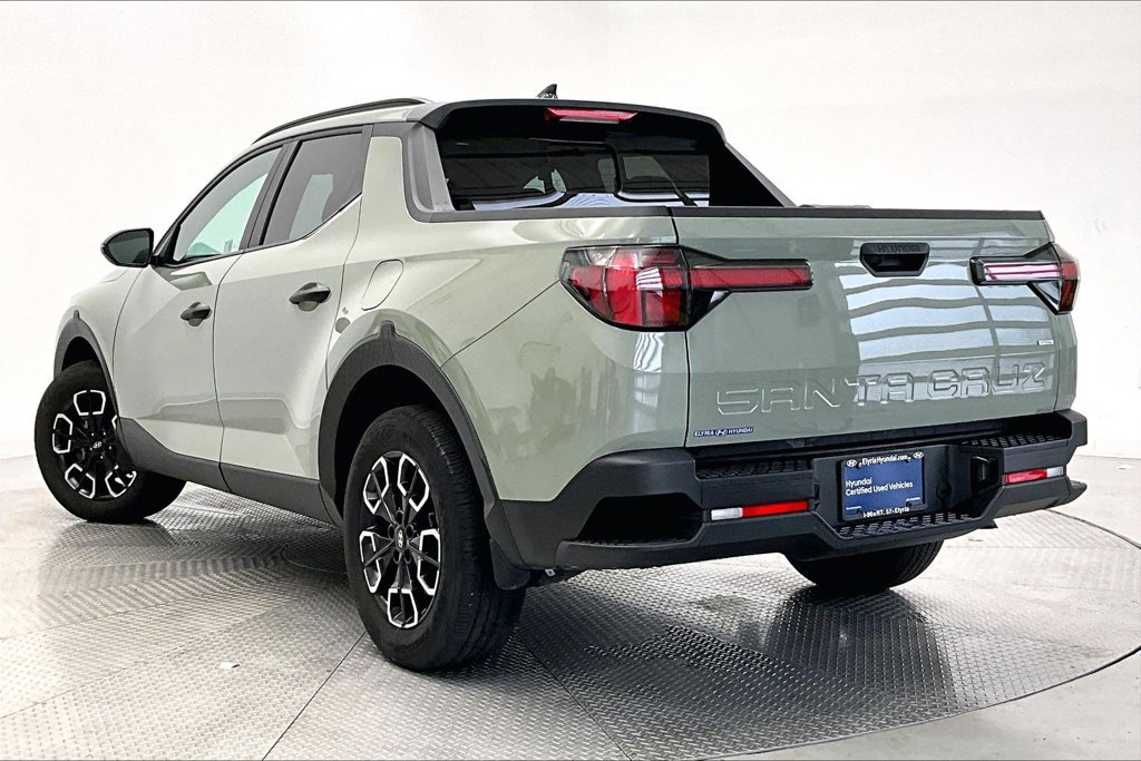 Certified 2024 Hyundai Santa Cruz SEL w/ Activity Package AWD/4WD image 12