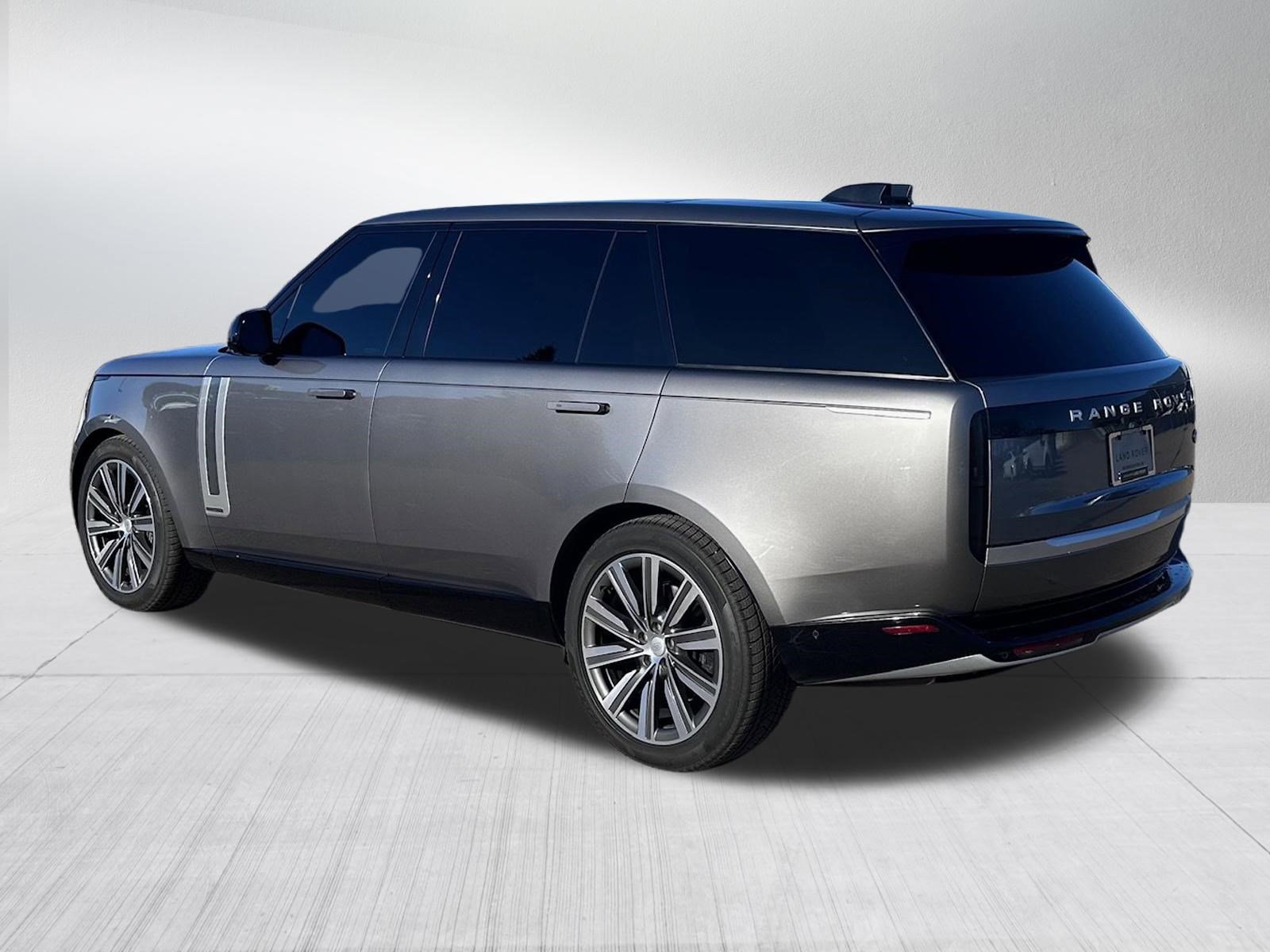 Certified 2023 Land Rover Range Rover Long Wheelbase Autobiography AWD/4WD image 7