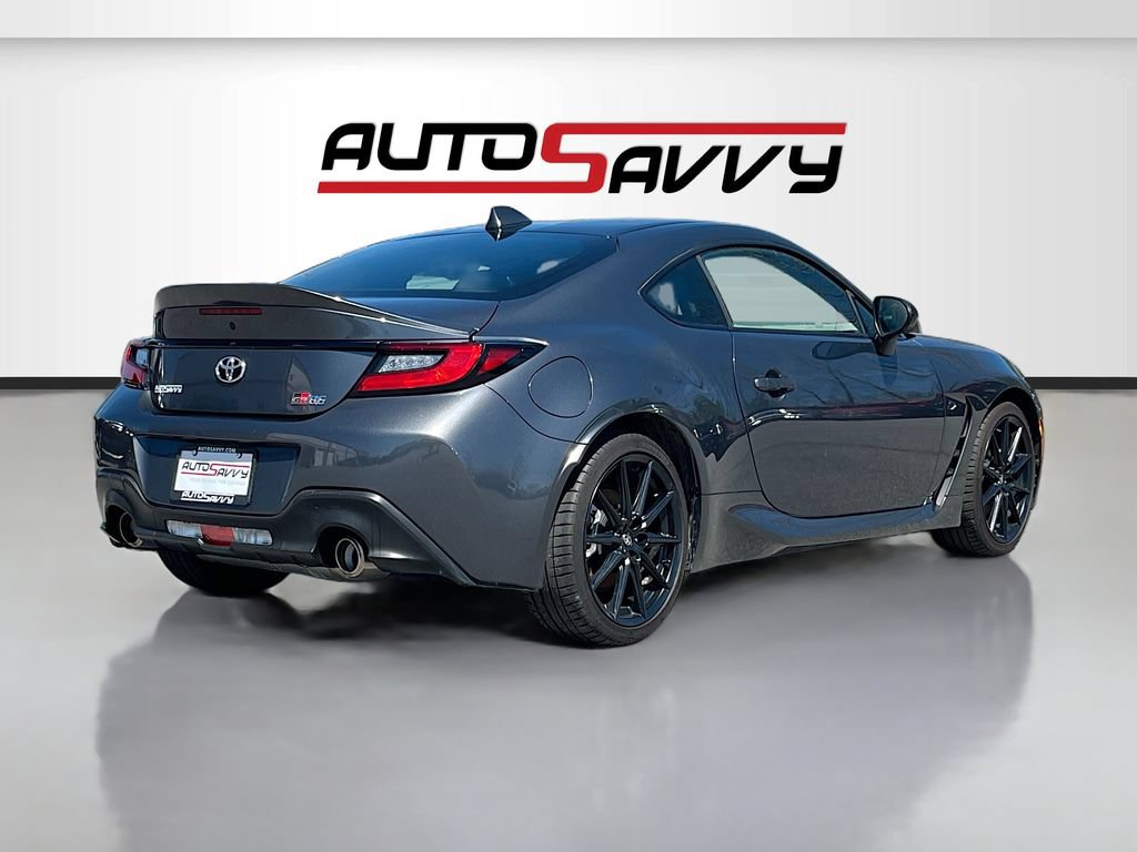 Used 2025 Toyota GR86 Premium RWD image 7