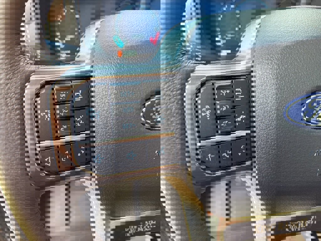 New 2025 Ford F150 King Ranch w/ FX4 Off-Road Package image 18