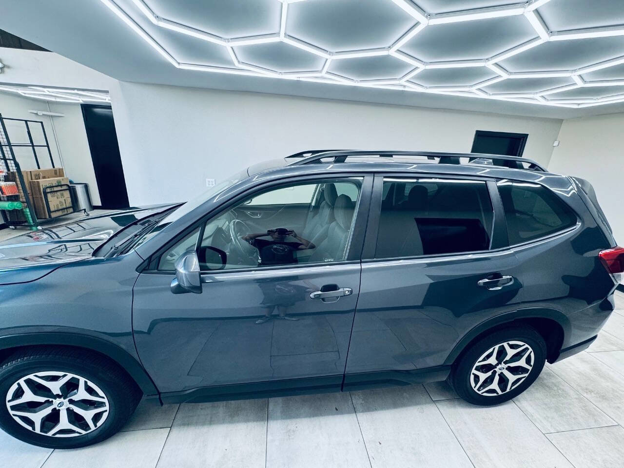 Used 2022 Subaru Forester Premium w/ Popular Package #1 image 2