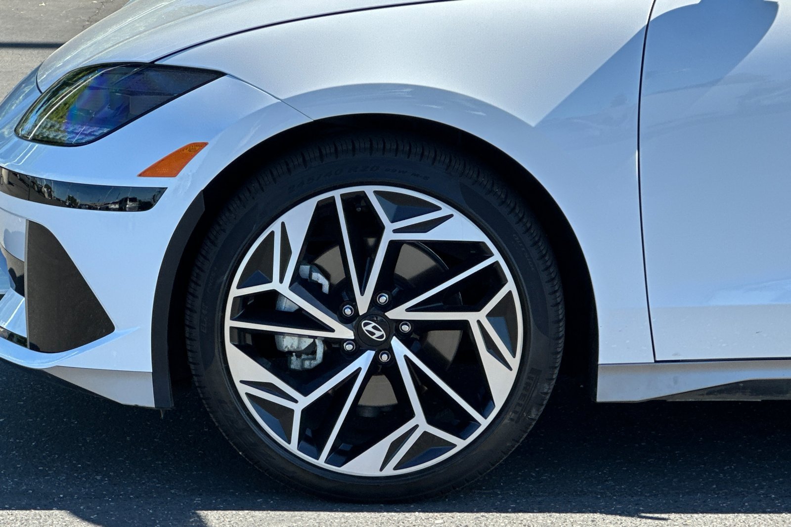 Used 2024 Hyundai Ioniq 6 SEL RWD image 25
