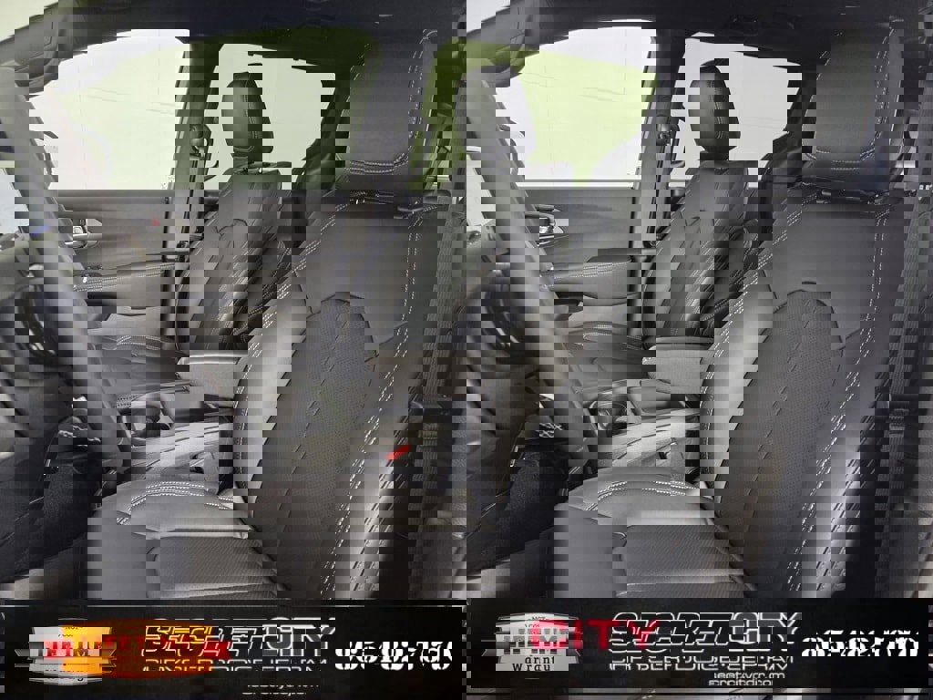 New 2026 Chrysler Voyager LX image 10