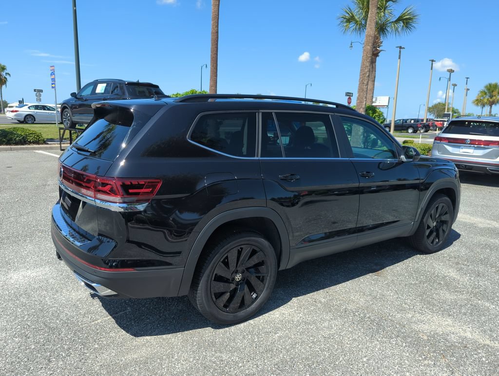 New 2026 Volkswagen Atlas SE FWD image 6