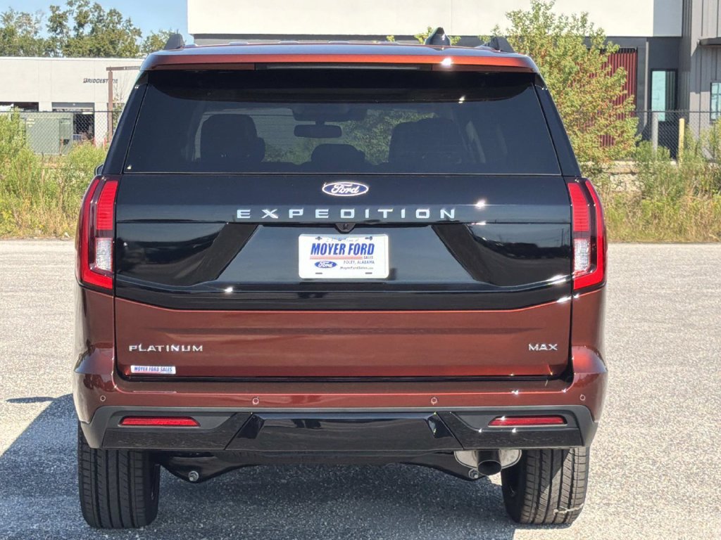 New 2027 Ford Expedition Max Platinum w/ Driver's Package AWD/4WD image 3