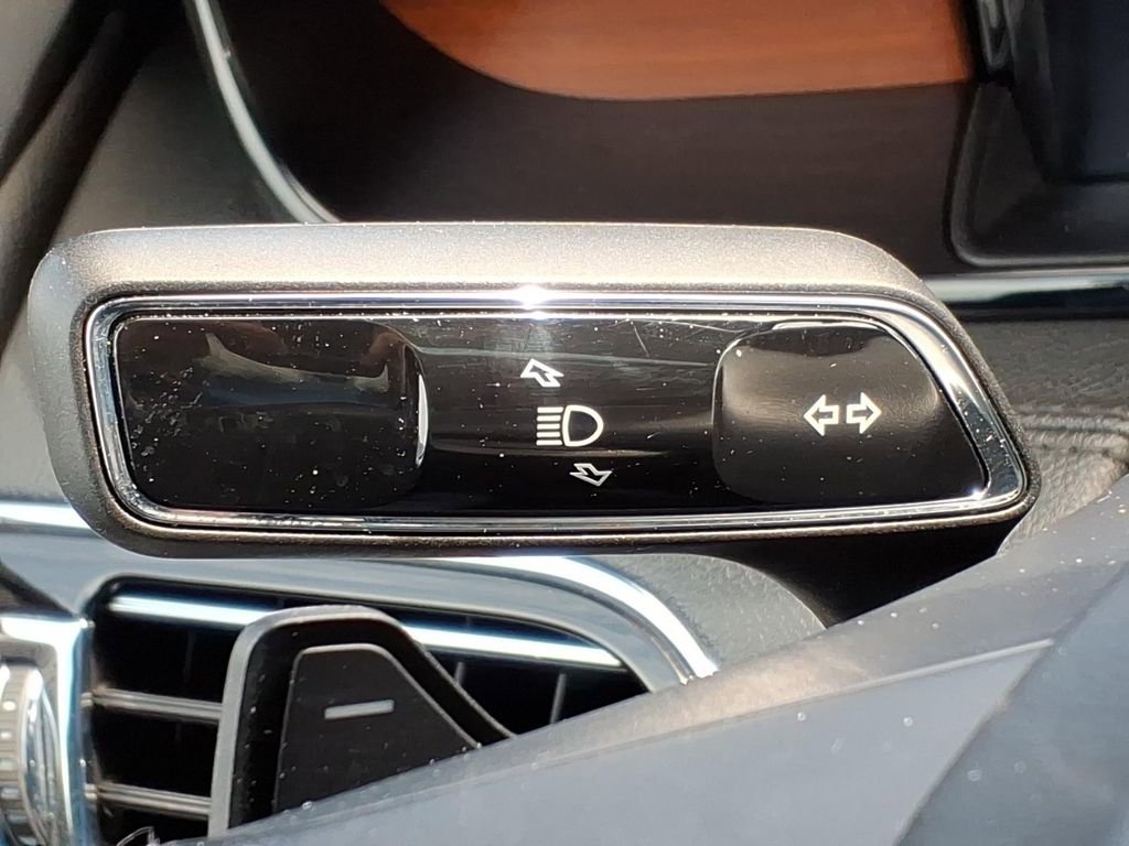 Used 2022 Lincoln Navigator Reserve AWD/4WD image 31