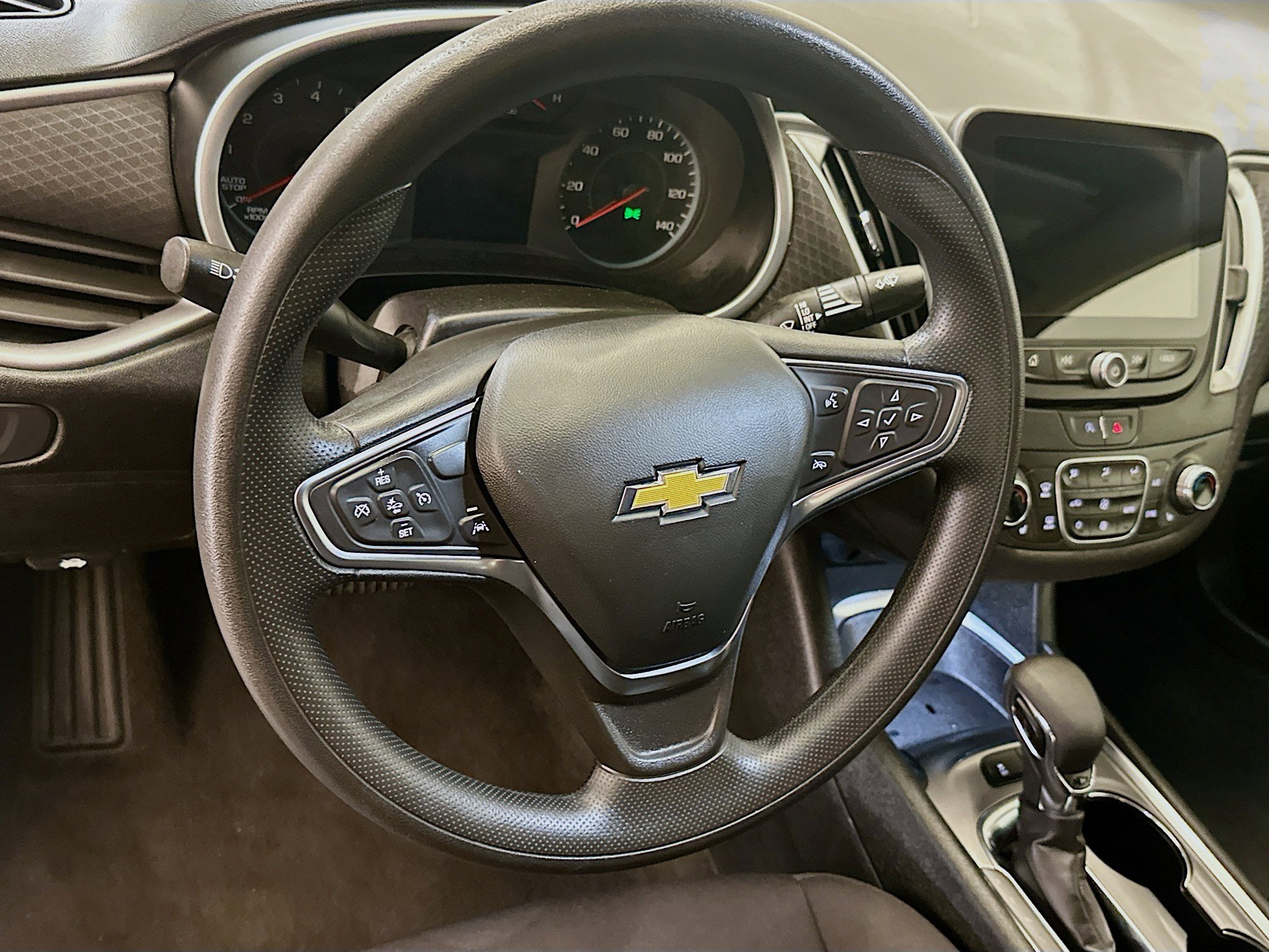 Used 2024 Chevrolet Malibu LT FWD image 18