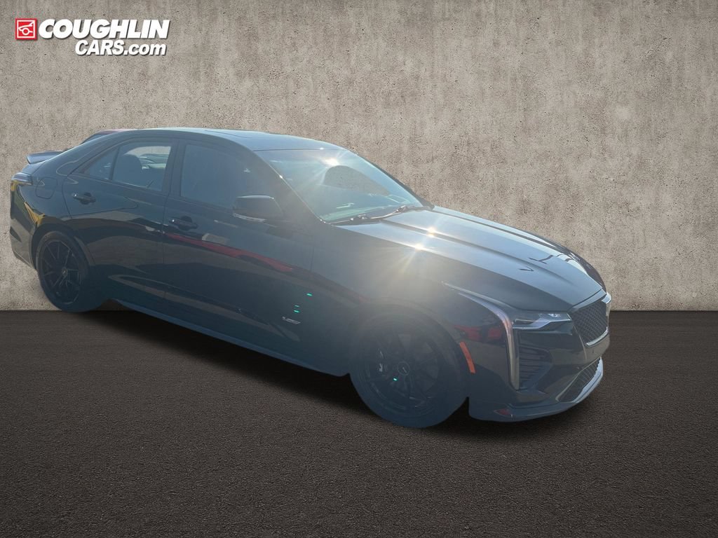 Used 2023 Cadillac CT4 V w/ Technology Package RWD image 8