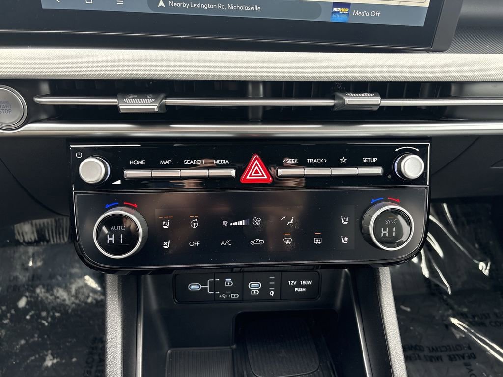 New 2026 Hyundai Santa Cruz Limited image 17