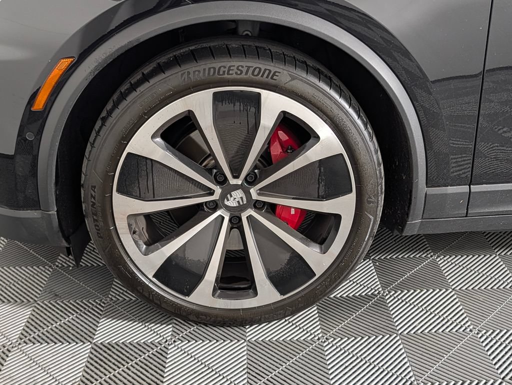 Certified 2025 Porsche Macan 4S Electric AWD/4WD image 11