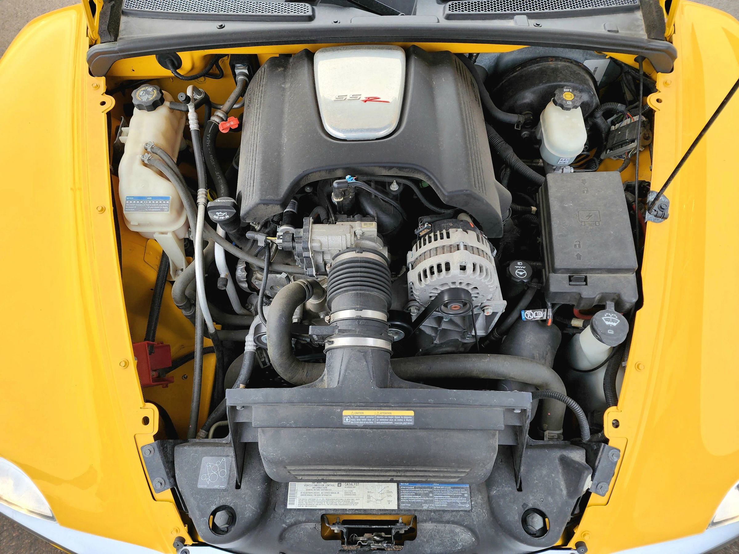 Used 2004 Chevrolet SSR w/ Preferred Equipment Group RWD image 4