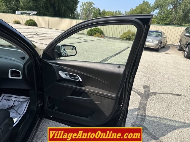 Used 2015 Chevrolet Equinox LT w/ Driver Convenience Package FWD image 30