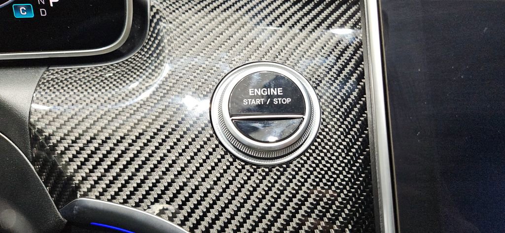 Used 2025 Mercedes-Benz C 36 AMG S image 36