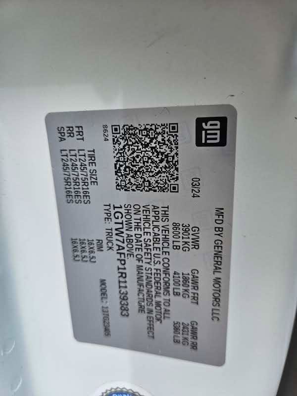 Used 2024 GMC Savana 2500 w/ Driver Convenience Package RWD image 12