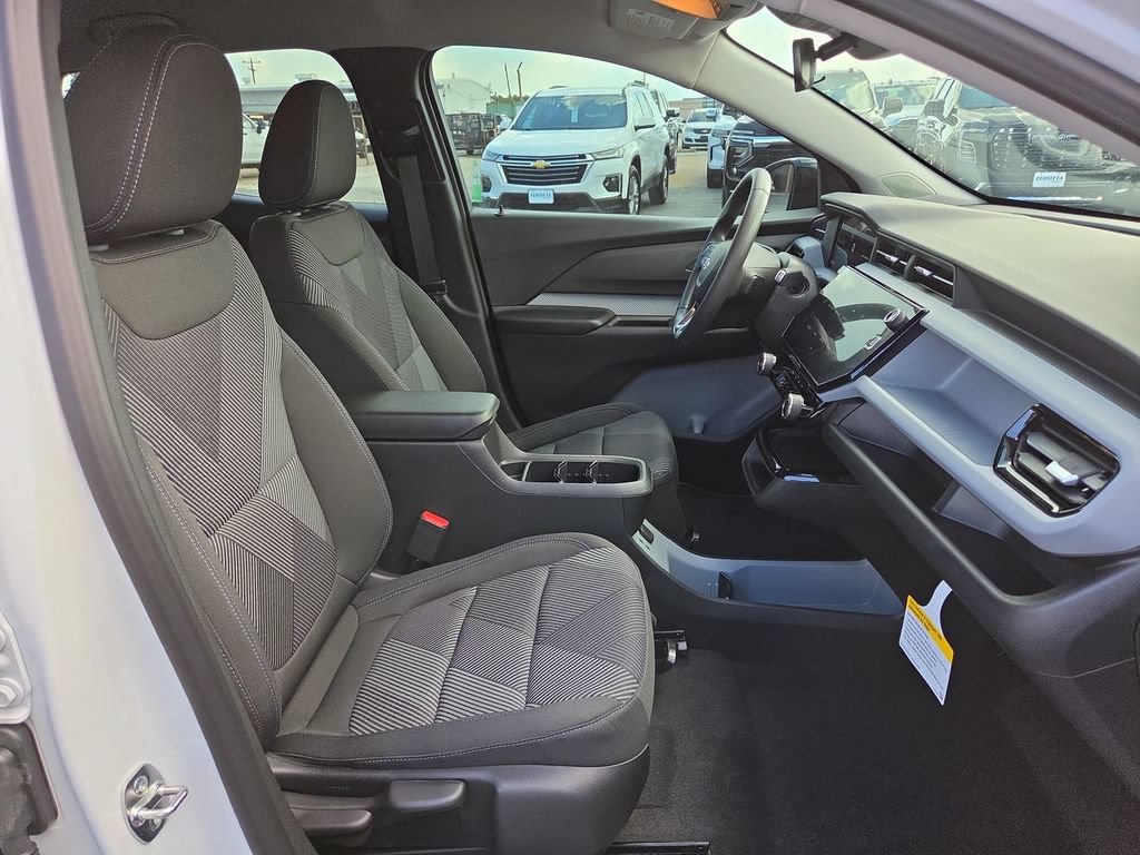 New 2027 Chevrolet Bolt LT FWD image 18