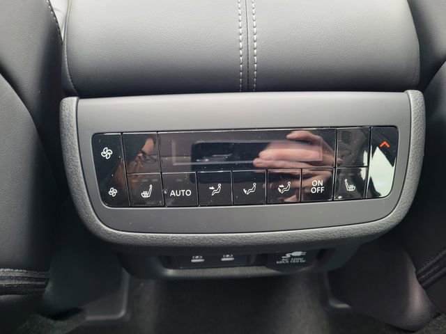 New 2026 Nissan Pathfinder Platinum w/ Cargo Package image 35