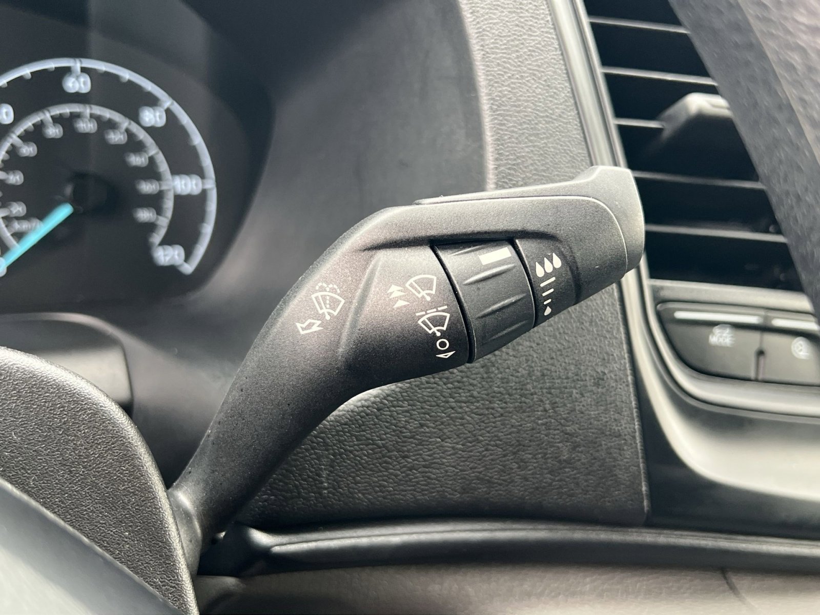 Used 2024 Ford Transit 250 Low Roof w/ Exterior Upgrade Package image 36