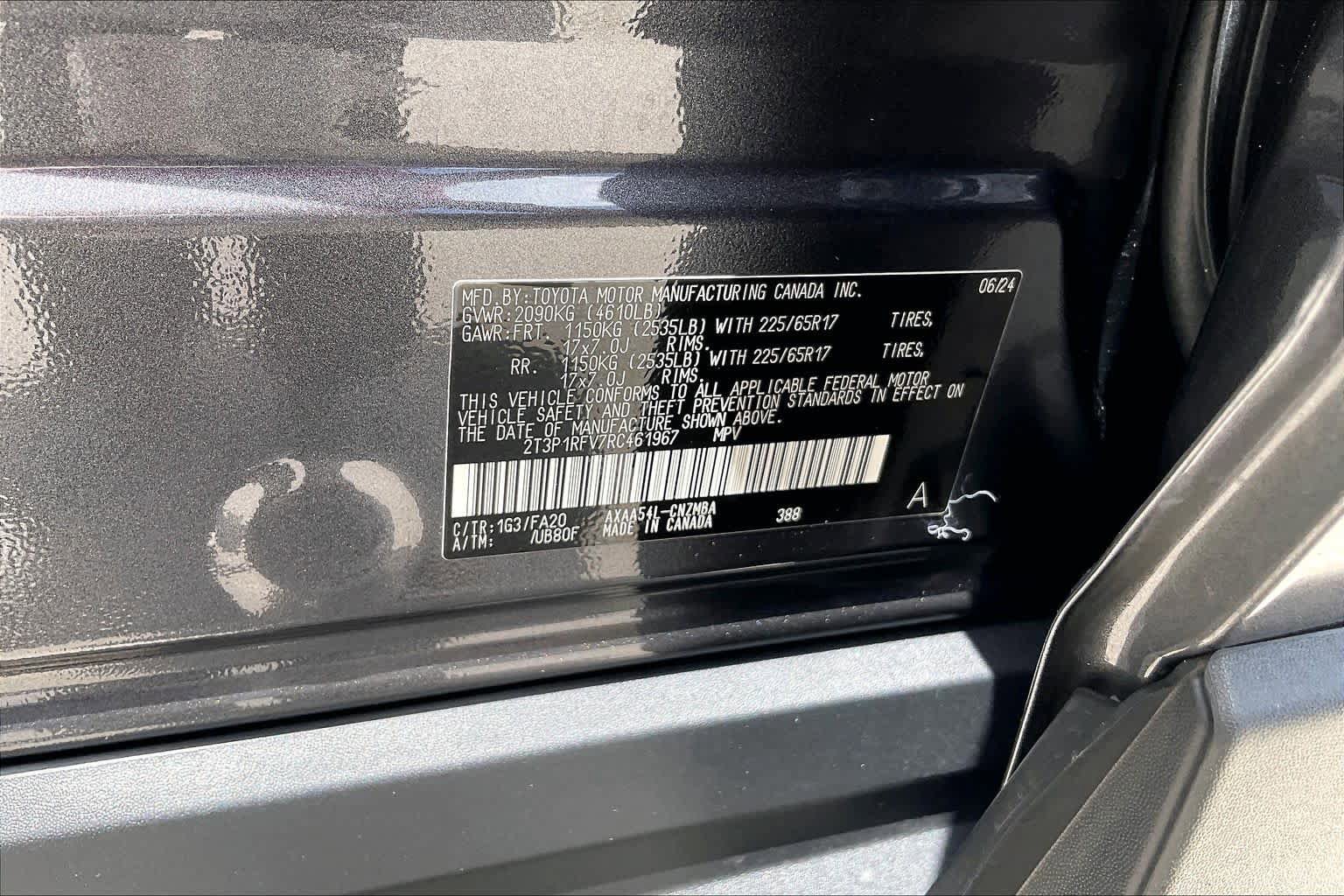 Used 2024 Toyota RAV4 XLE AWD/4WD image 34