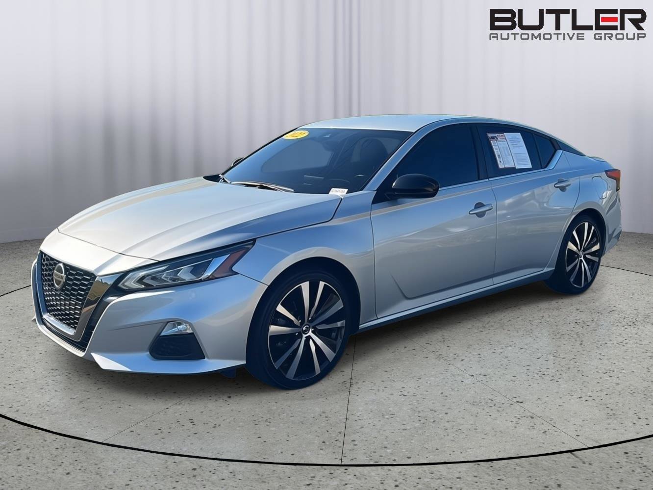 Used 2022 Nissan Altima 2.5 SR image 2