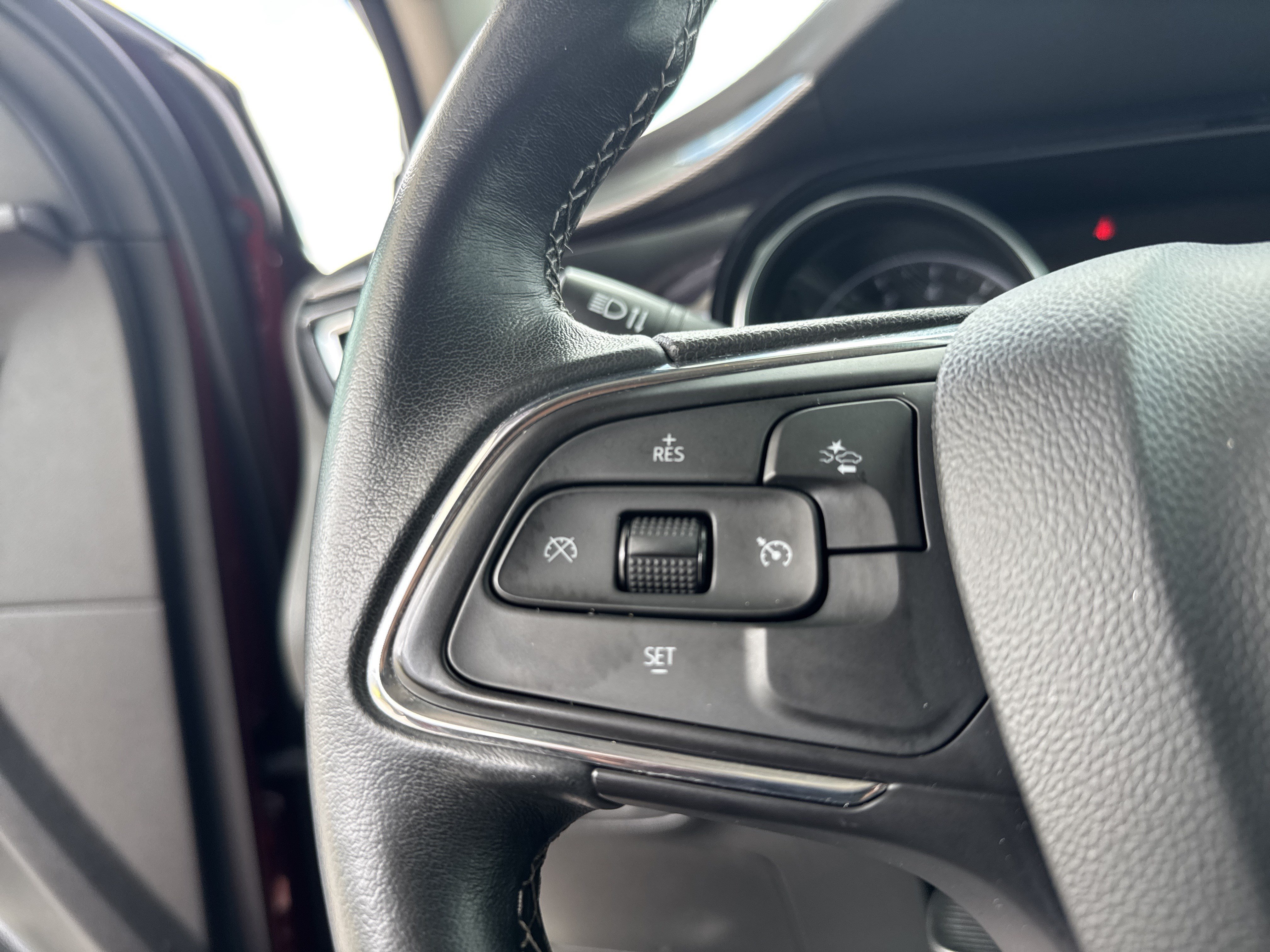 Used 2023 Buick Encore GX Select w/ Experience Buick Package FWD image 19