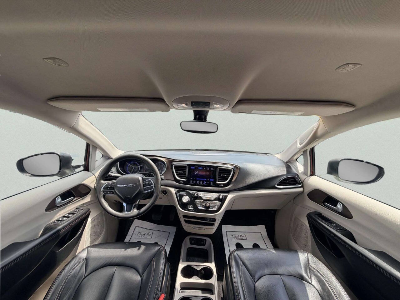 Used 2017 Chrysler Pacifica Touring FWD image 20