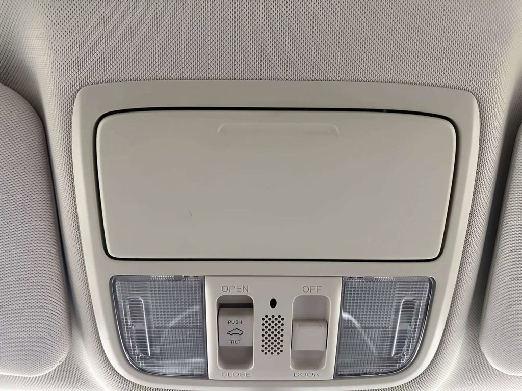 Used 2016 Honda CR-V EX-L image 32