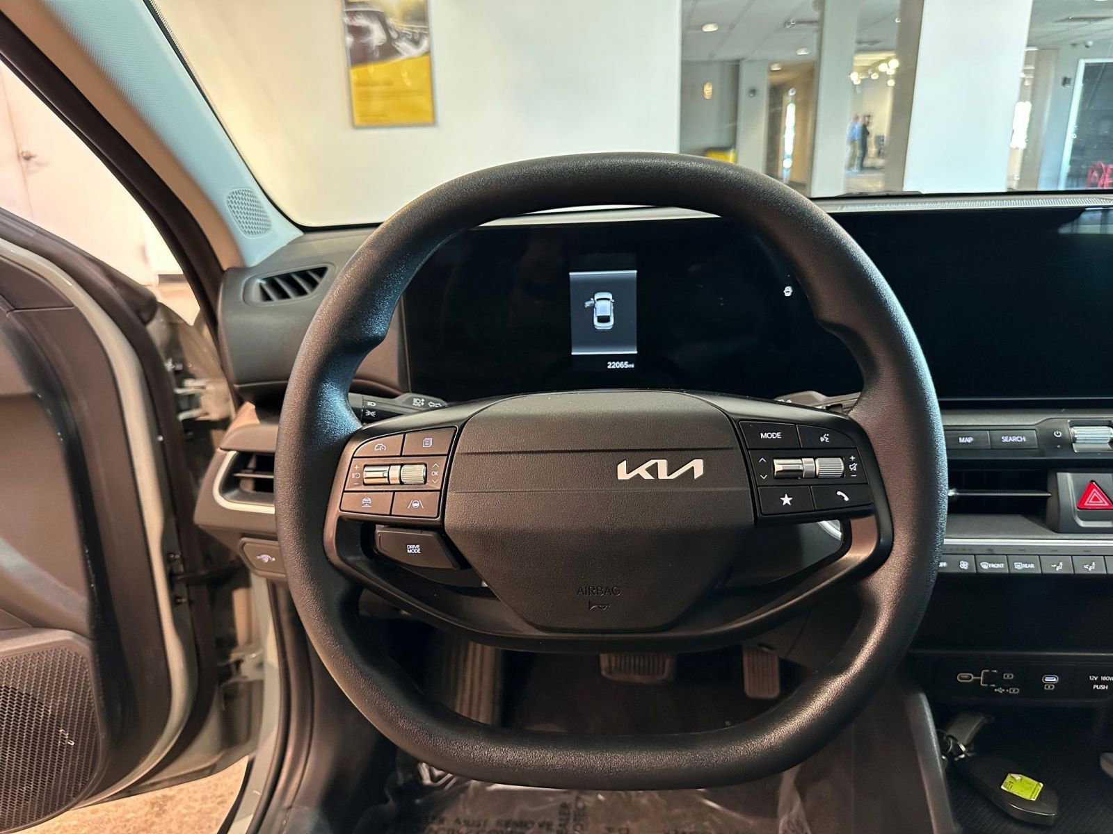 Used 2025 Kia K4 FWD image 27