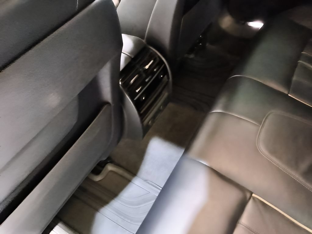Used 2017 BMW 540i xDrive AWD/4WD image 17