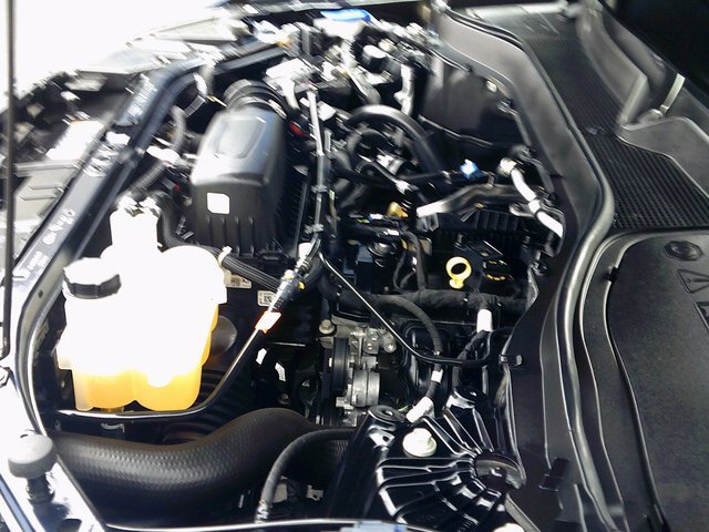 Used 2023 Ford Explorer XLT w/ Equipment Group 202A image 11