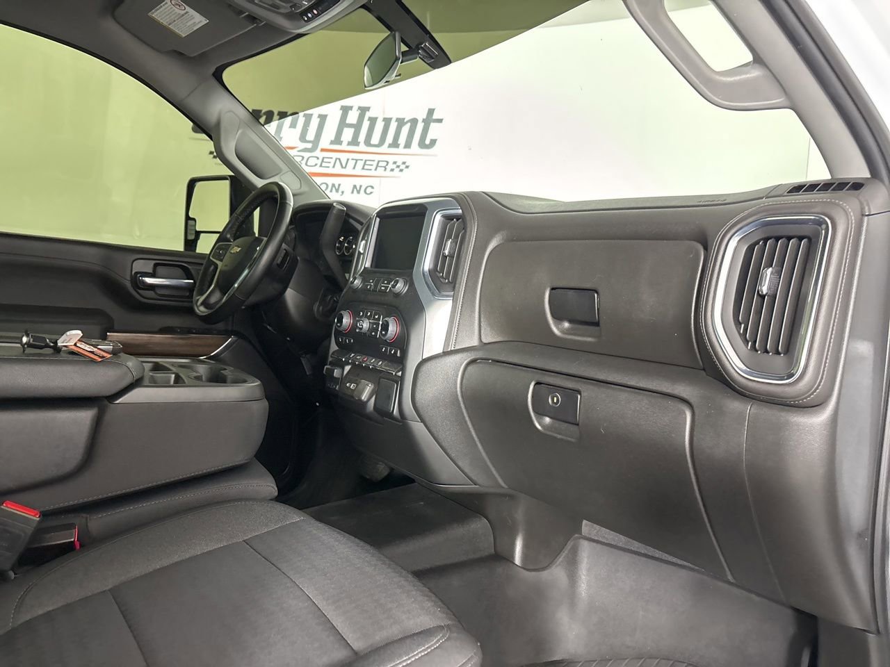 Used 2023 Chevrolet Silverado 2500 LT w/ Convenience Package AWD/4WD image 26