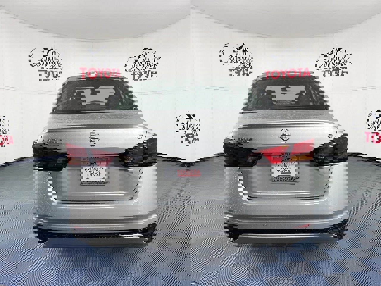 Used 2024 Nissan Altima 2.5 SV image 7