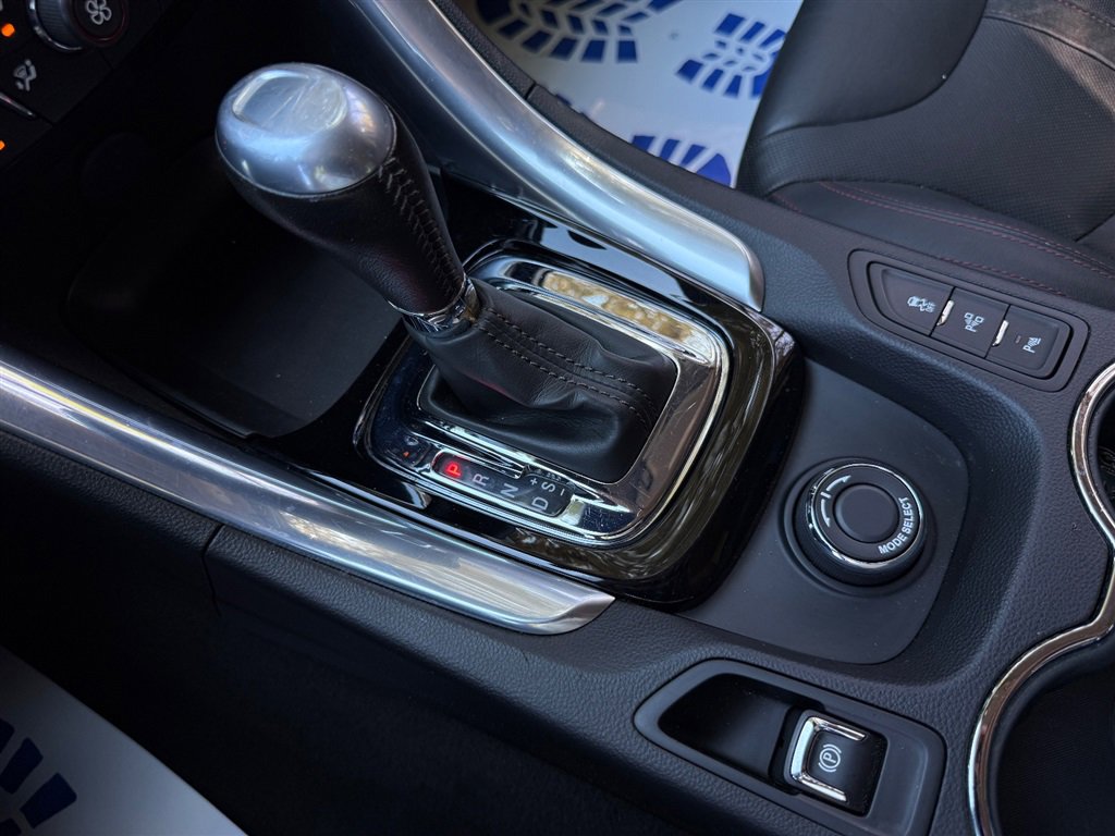 Used 2015 Chevrolet SS image 44