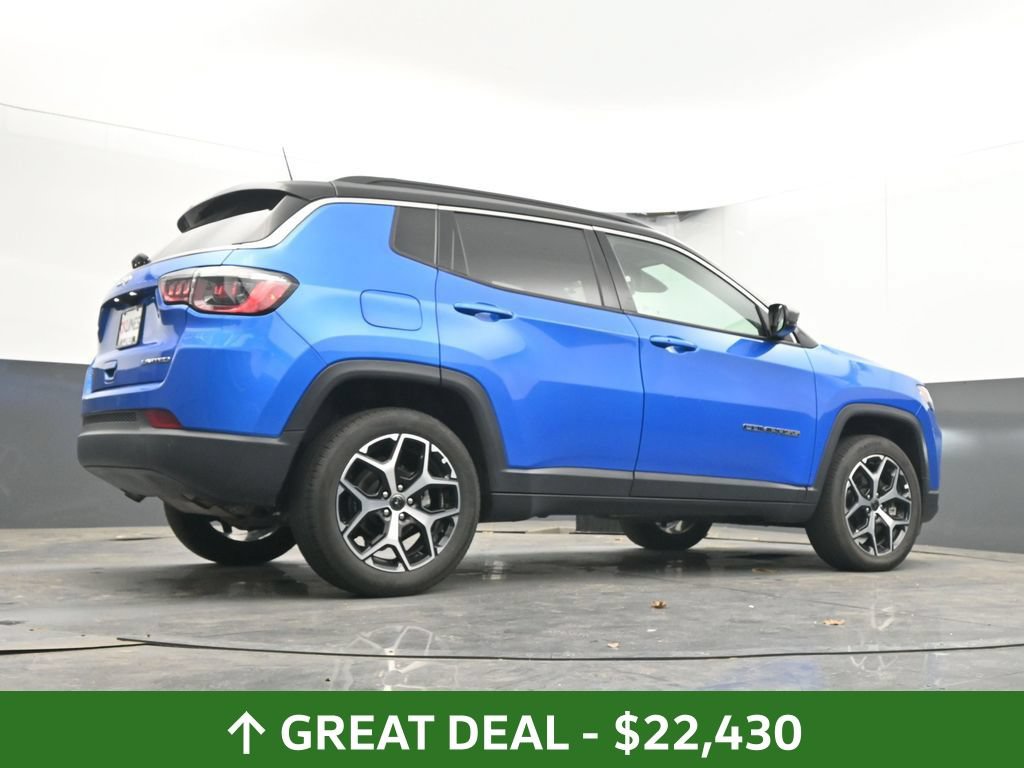 Used 2025 Jeep Compass Limited AWD/4WD image 47