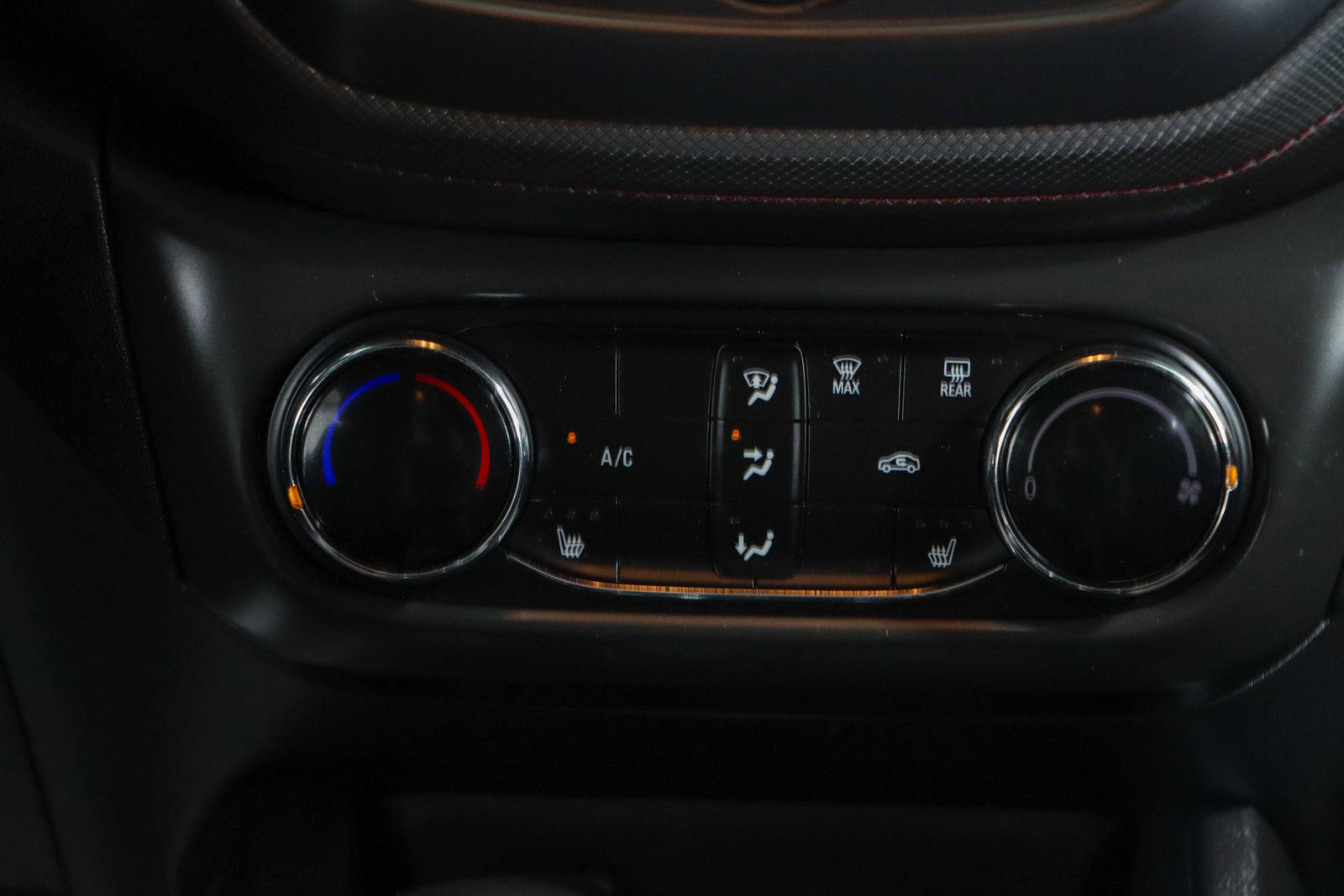 Used 2022 Chevrolet TrailBlazer RS FWD image 20