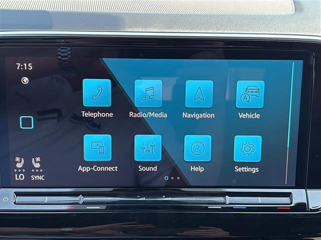 New 2026 Volkswagen Atlas Cross Sport SEL R-Line image 22