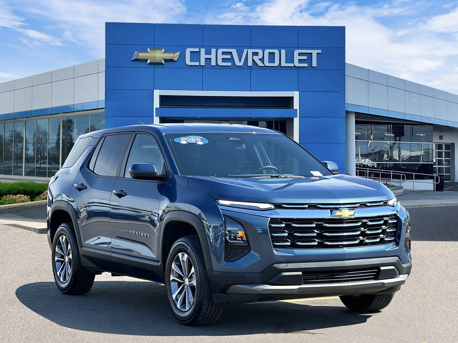 Certified 2025 Chevrolet Equinox LT FWD image 6