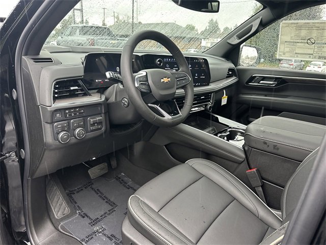 New 2026 Chevrolet Suburban Premier image 9